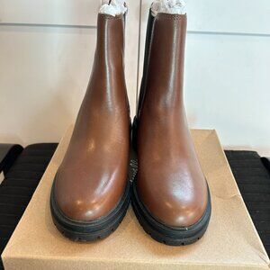 NIB Madewell Chelsea Lugboots